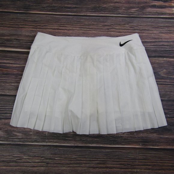 Nike Pants - Nike Dri Fit NWT Large White Tennis Skort Skirt Athletic Sports